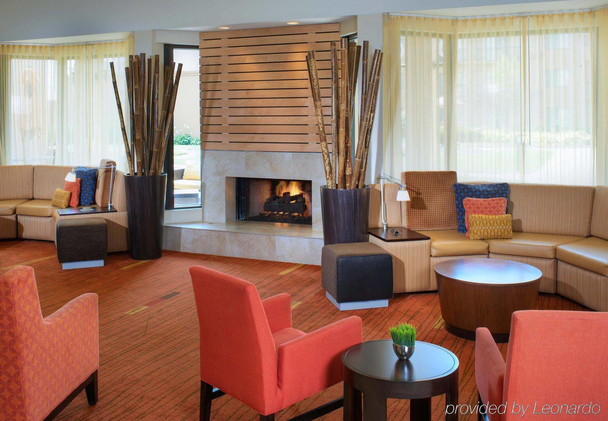 Courtyard By Marriott Indianapolis Airport Hotel Ngoại thất bức ảnh